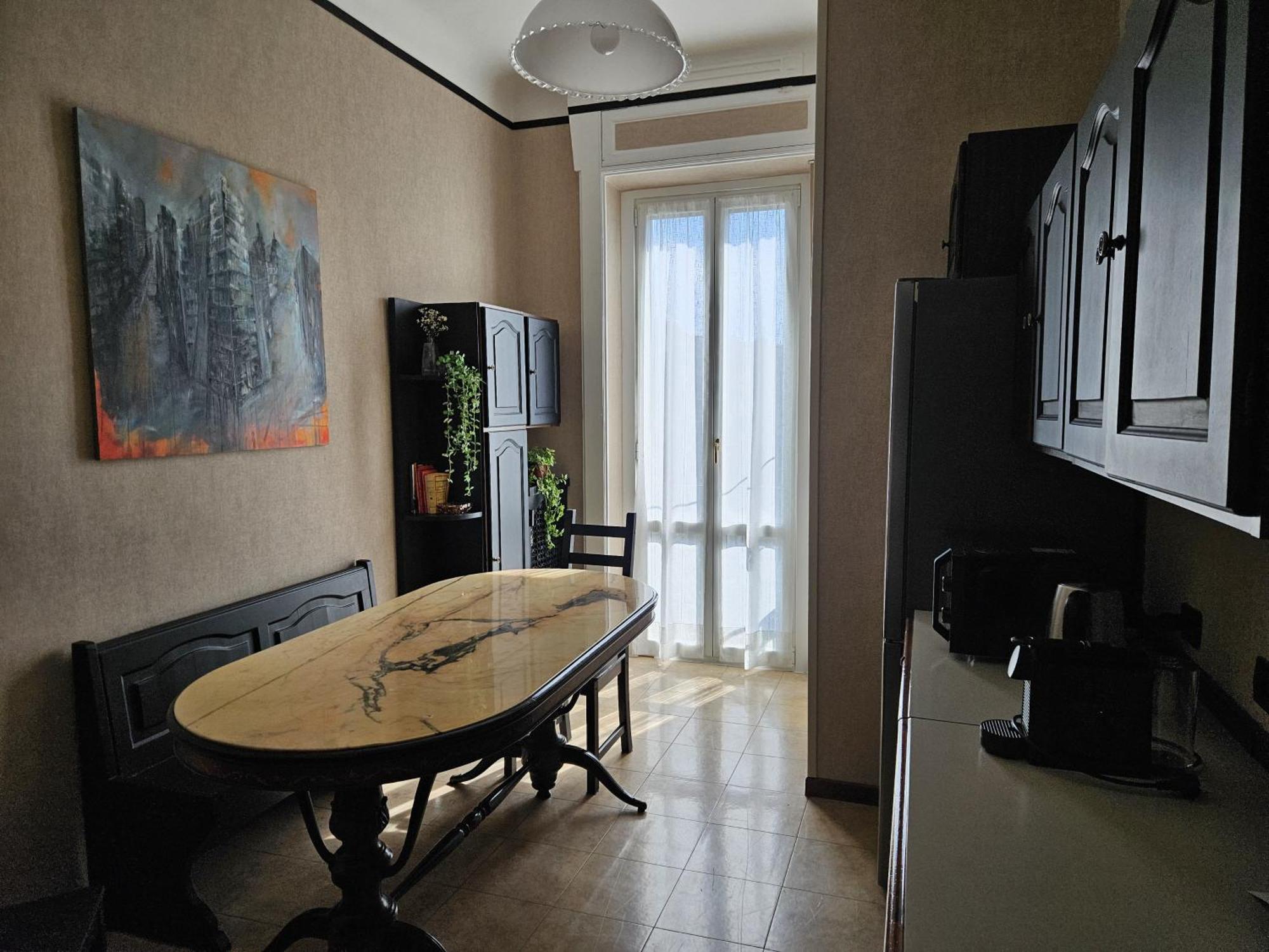 Homegallery - Elegante Appartamento Milanese Екстериор снимка