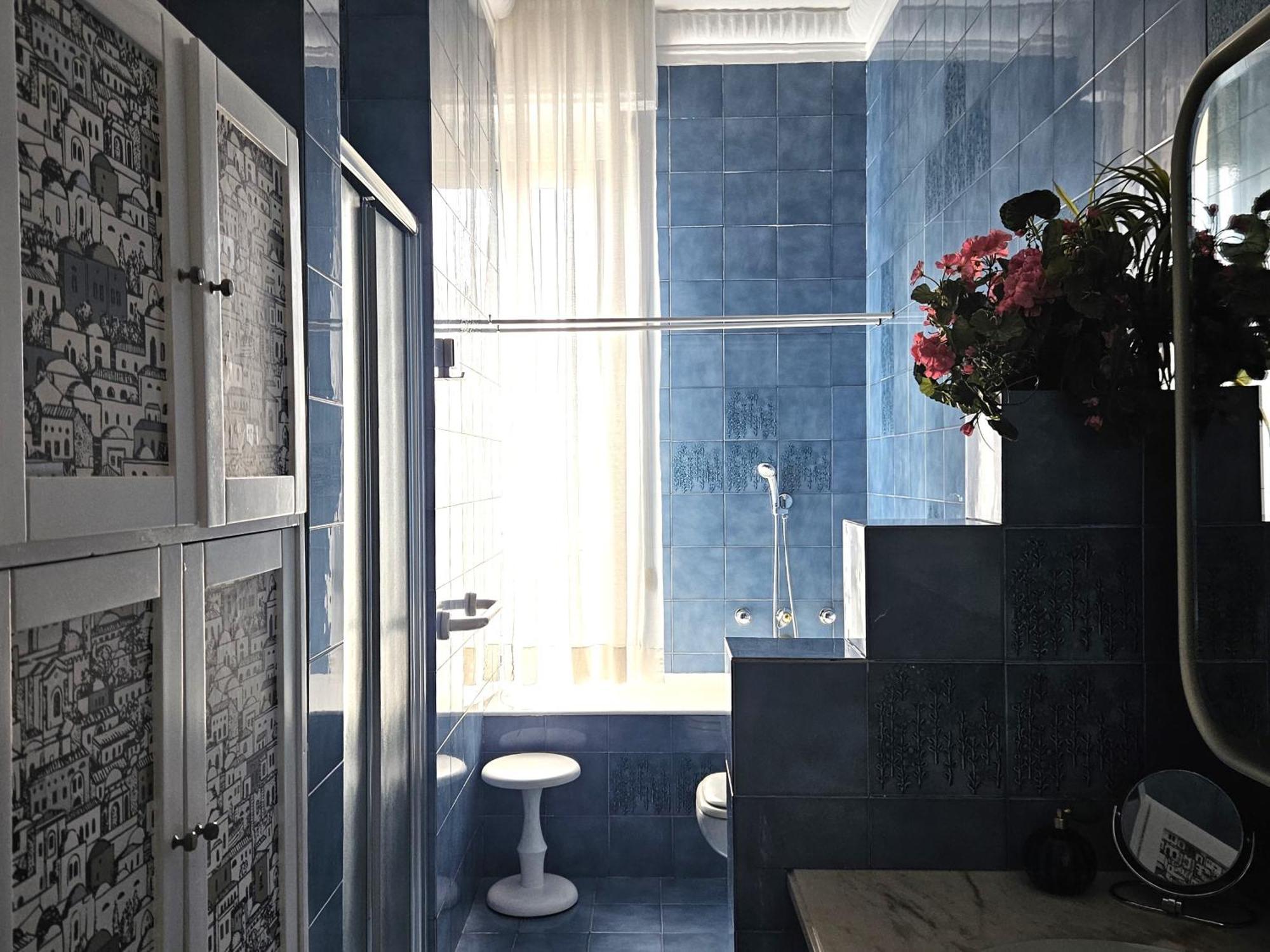 Homegallery - Elegante Appartamento Milanese Екстериор снимка